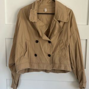 Nordstrom BP size medium, beige crop jacket springtime.
